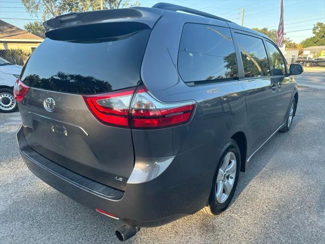 2020 Toyota Sienna LE