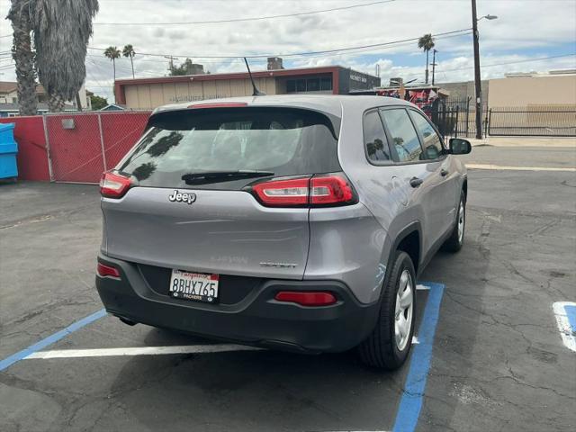 2017 Jeep Cherokee Sport FWD