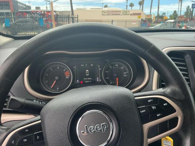 2017 Jeep Cherokee Sport FWD