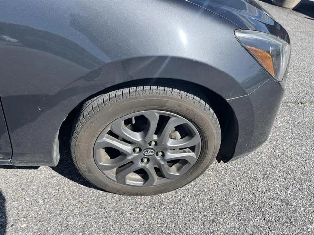 2019 Toyota Yaris LE