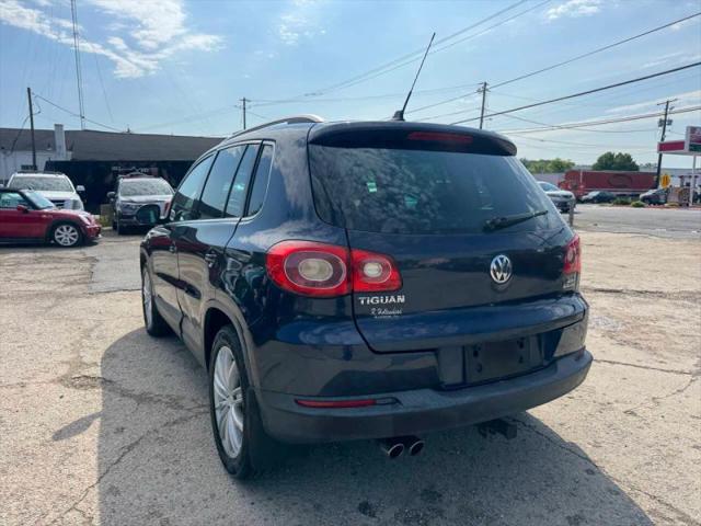 2011 Volkswagen Tiguan SE
