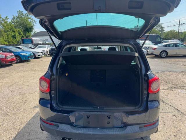 2011 Volkswagen Tiguan SE
