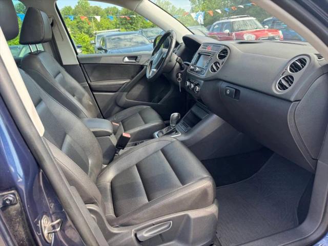 2011 Volkswagen Tiguan SE
