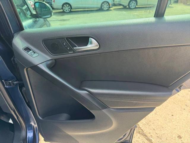 2011 Volkswagen Tiguan SE