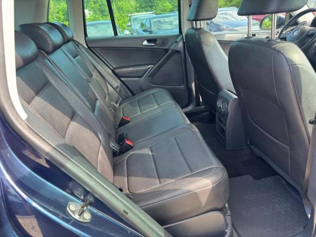 2011 Volkswagen Tiguan SE