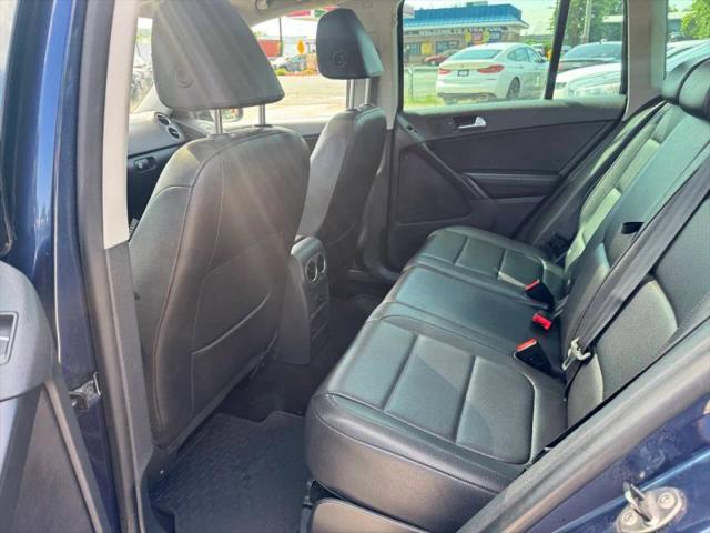 2011 Volkswagen Tiguan SE