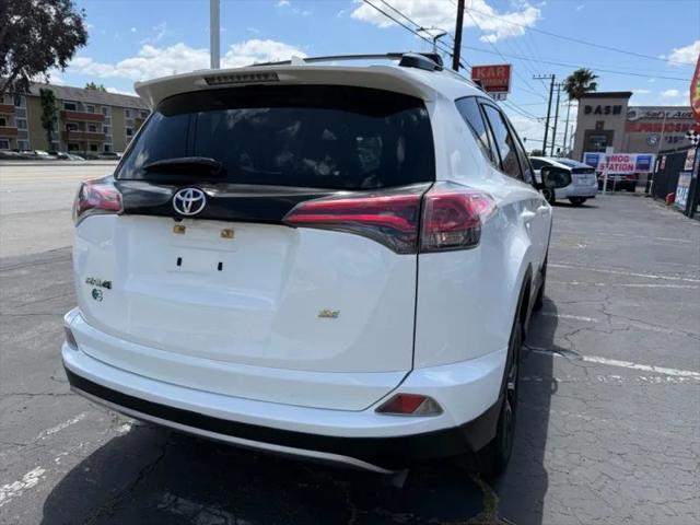2017 Toyota RAV4 SE