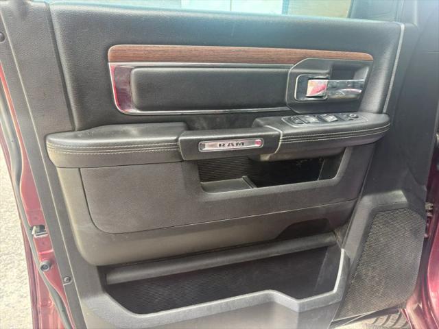 2017 Ram 1500 Express Regular Cab 4x2 6'4" Box