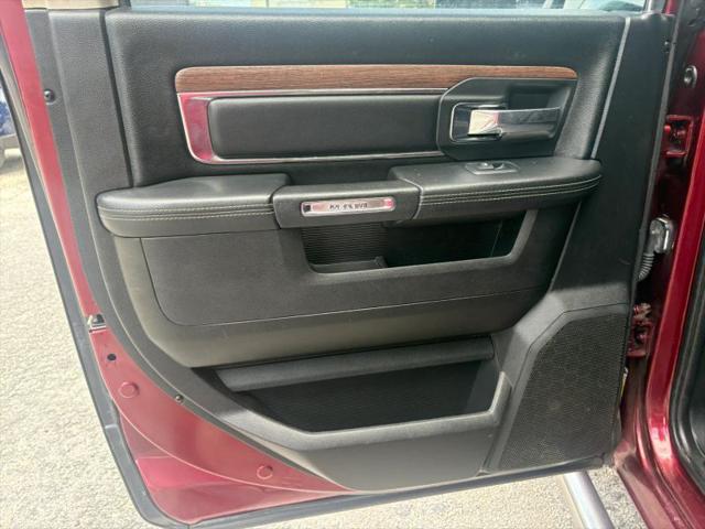2017 Ram 1500 Express Regular Cab 4x2 6'4" Box