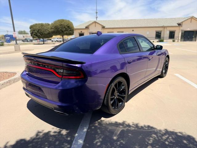 2016 Dodge Charger SXT
