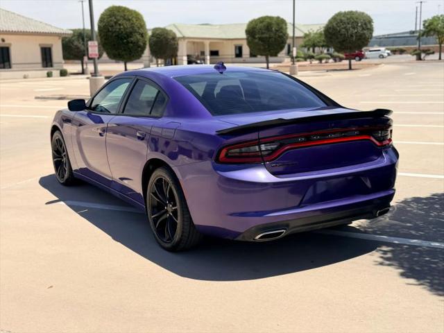 2016 Dodge Charger SXT