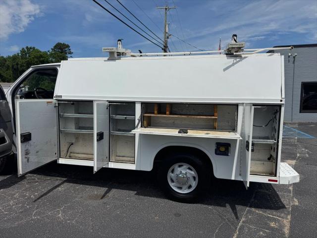 2016 Ford E-350 Cutaway Base