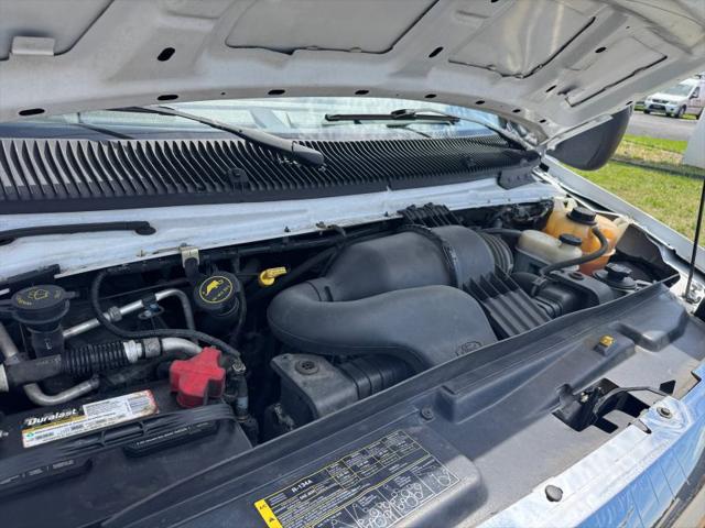 2016 Ford E-350 Cutaway Base