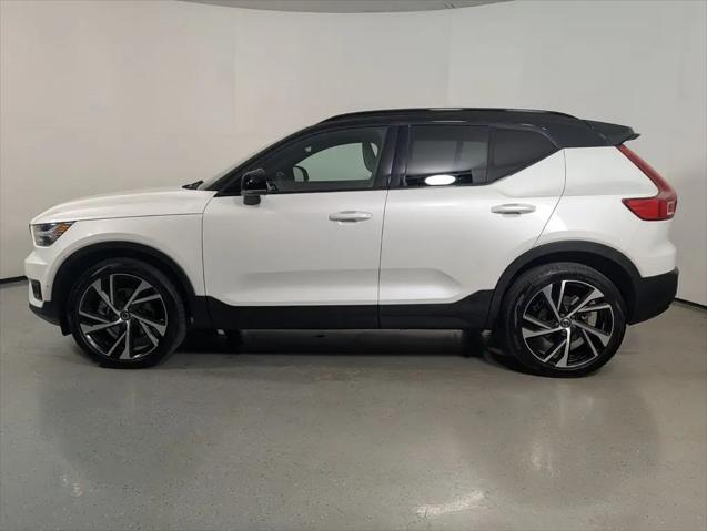 2021 Volvo XC40 T5 R-Design