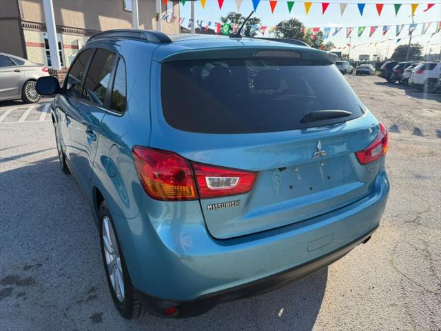 2014 Mitsubishi Outlander Sport SE