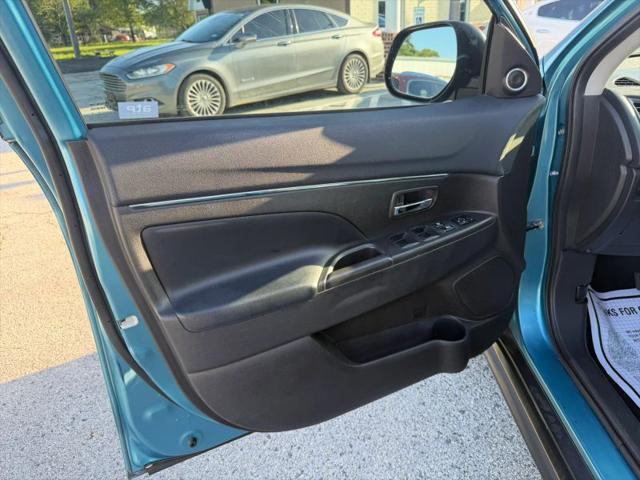 2014 Mitsubishi Outlander Sport SE