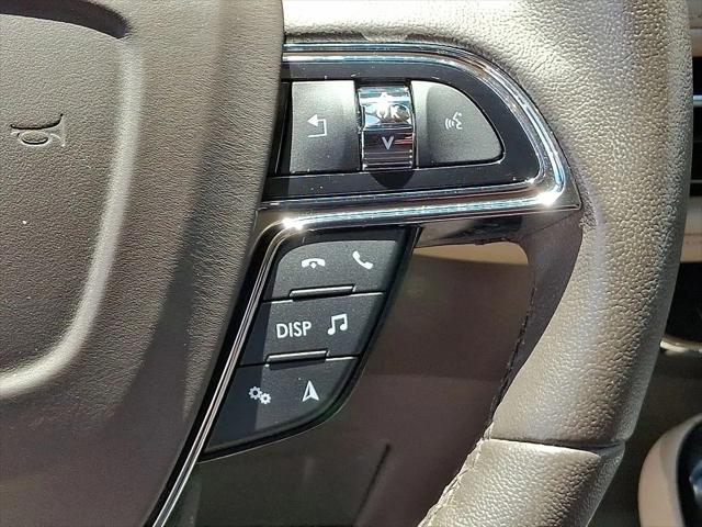 2022 Lincoln Nautilus Standard
