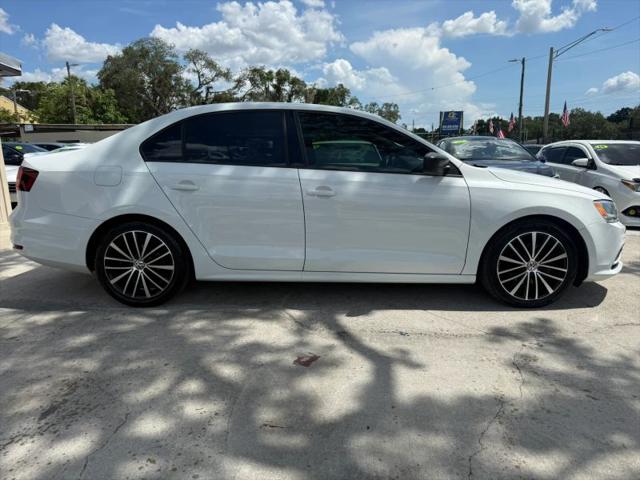 2016 Volkswagen Jetta 1.8T Sport