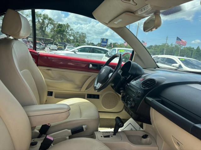 2008 Volkswagen New Beetle SE