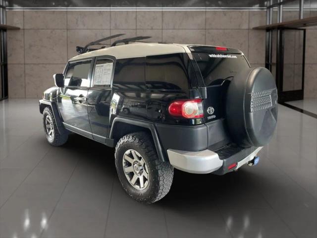 2014 Toyota FJ Cruiser Base
