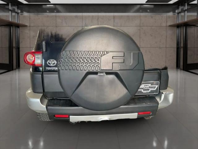 2014 Toyota FJ Cruiser Base