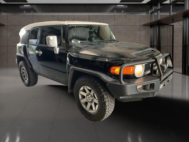 2014 Toyota FJ Cruiser Base