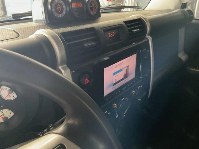 2014 Toyota FJ Cruiser Base