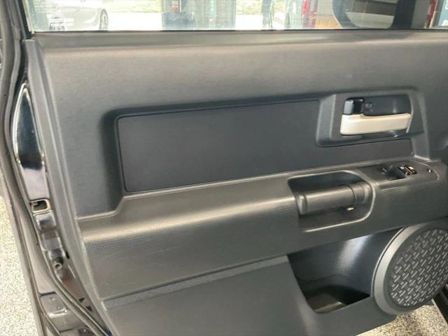 2014 Toyota FJ Cruiser Base