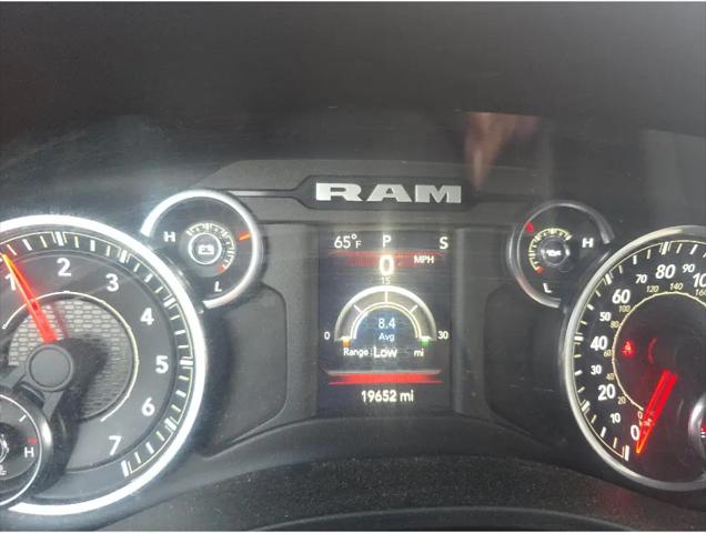 2023 Ram 1500 Big Horn Crew Cab 4x4 5'7" Box