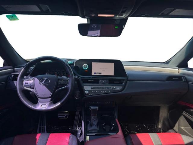 2023 Lexus ES 350 F SPORT Handling