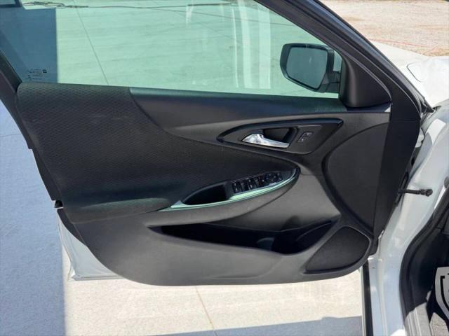 2020 Chevrolet Malibu FWD RS