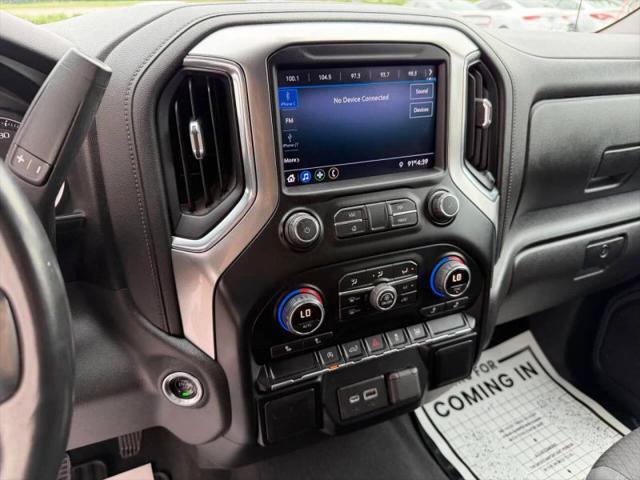 2020 Chevrolet Silverado 1500 4WD Crew Cab Short Bed LT