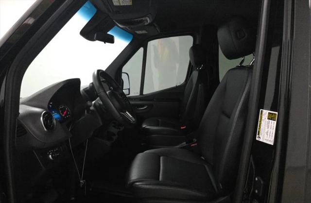 2022 Mercedes-Benz Sprinter 2500 Standard Roof V6