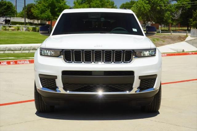 2024 Jeep Grand Cherokee L Laredo 4x4