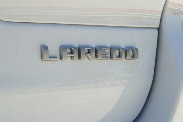 2024 Jeep Grand Cherokee L Laredo 4x4