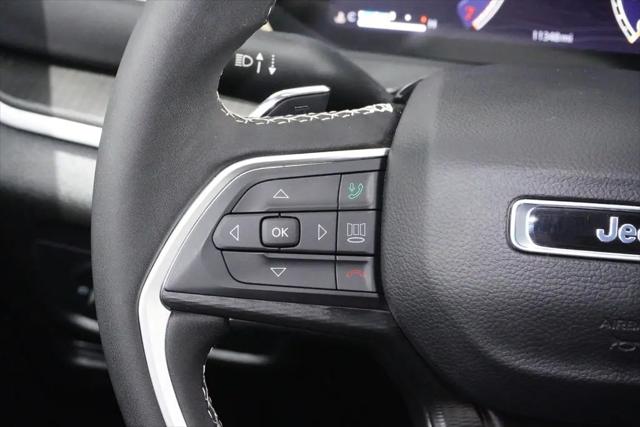 2024 Jeep Grand Cherokee L Laredo 4x4
