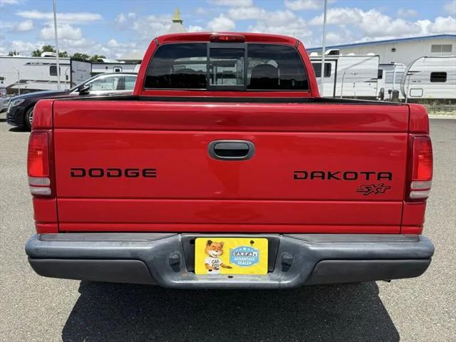 2004 Dodge Dakota Base