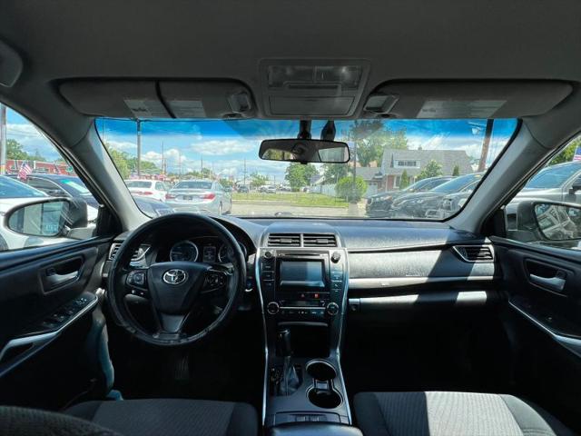 2017 Toyota Camry LE