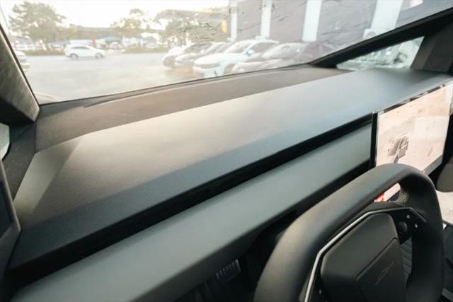 2024 Tesla Cybertruck All-Wheel Drive