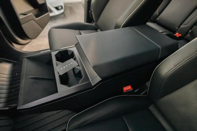 2024 Tesla Cybertruck All-Wheel Drive