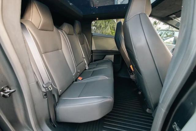 2024 Tesla Cybertruck All-Wheel Drive