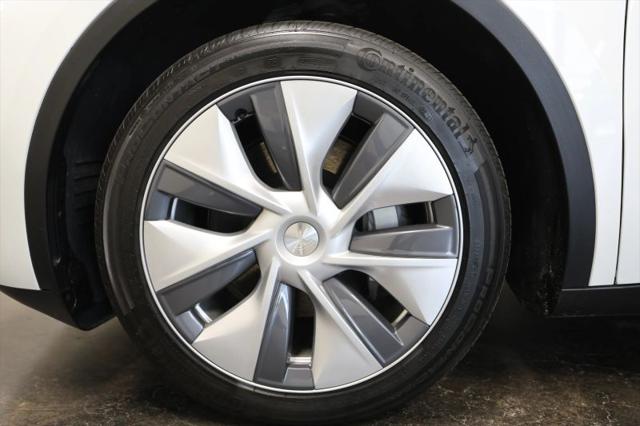 2024 Tesla Model Y Long Range Dual Motor All-Wheel Drive