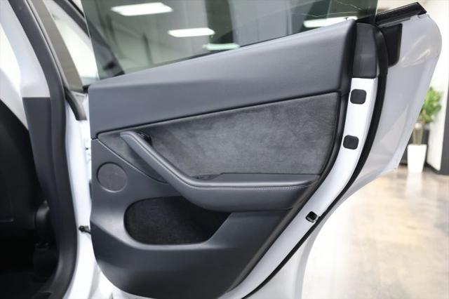 2024 Tesla Model Y Long Range Dual Motor All-Wheel Drive