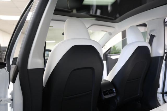 2024 Tesla Model Y Long Range Dual Motor All-Wheel Drive