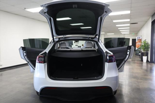 2024 Tesla Model Y Long Range Dual Motor All-Wheel Drive