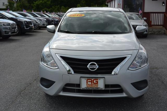 2019 Nissan Versa 1.6 S