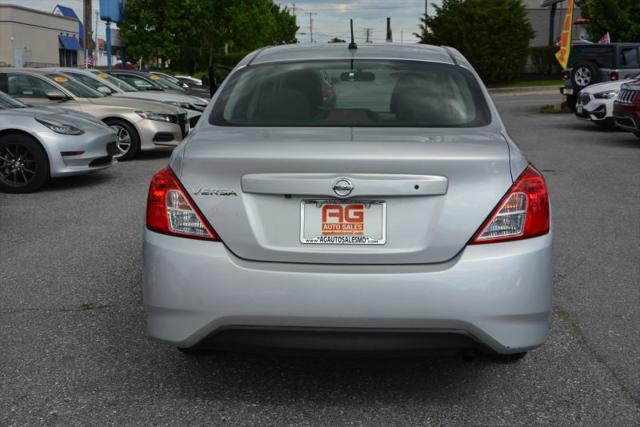 2019 Nissan Versa 1.6 S
