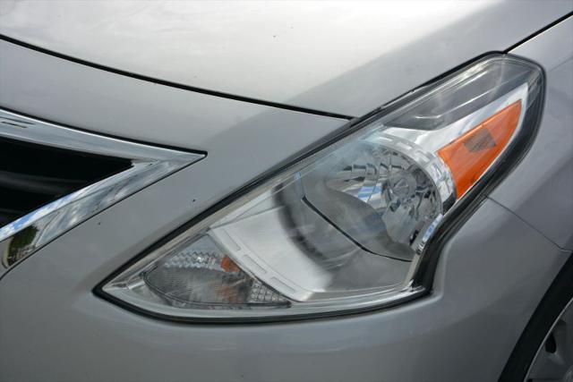 2019 Nissan Versa 1.6 S