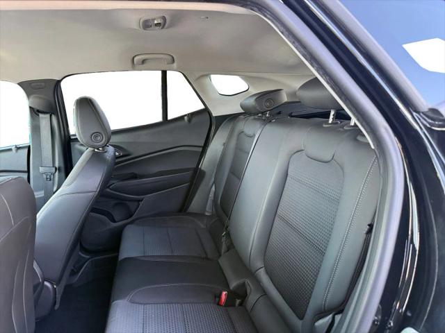 2024 Chevrolet Trax FWD LT