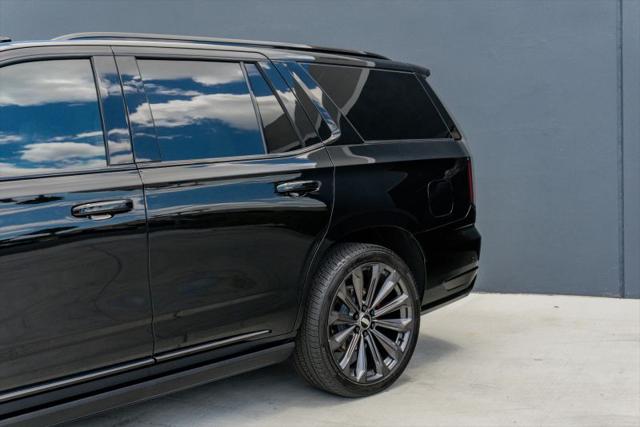 2025 Cadillac Escalade V-Series